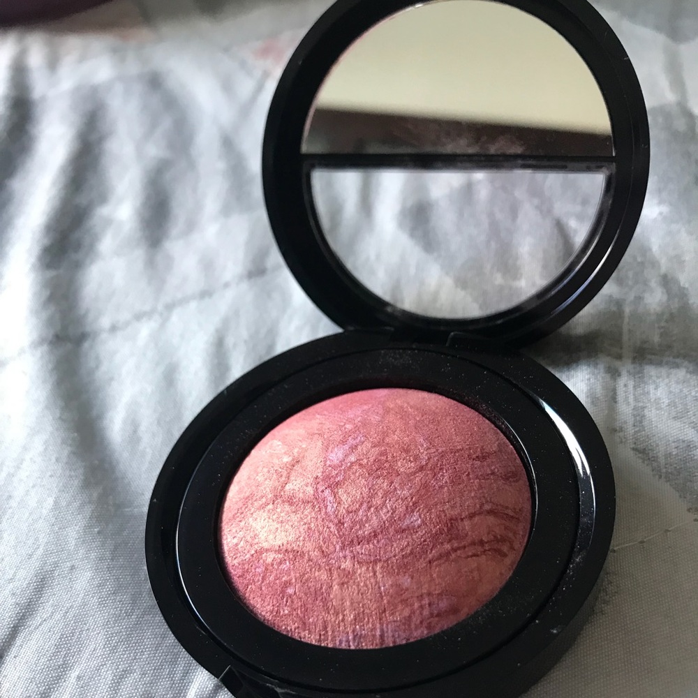 COPY - Laura Geller Baked Blush-N-Brighten